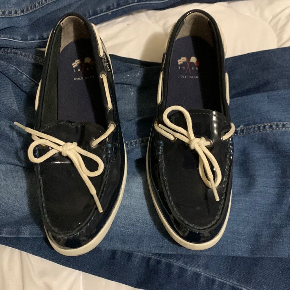 Cole Haan women's Navy Blue Dock Shoes size 7